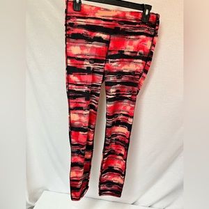 EUC Old navy active Go-Dry size med leggings